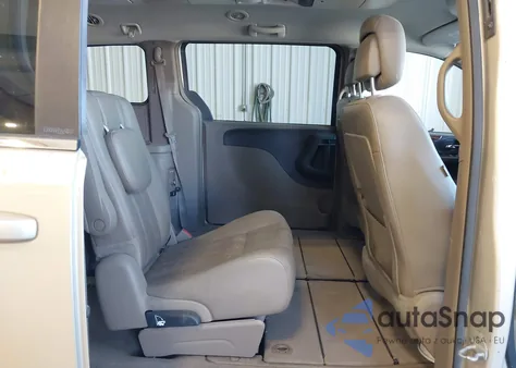 2012 Chrysler Town & Country Touring из США, поврежденный, VIN 2C4RC1BG1CR237654